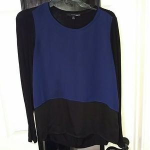 Elie Tahari Long sleeve blouse